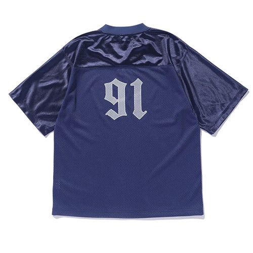 OLD ENGLISH LOGO V NECK S/S TEE
