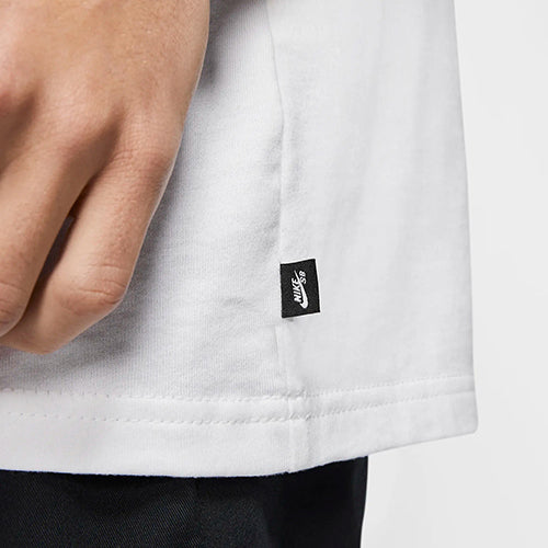 M NK SB TEE LOGO HBR
