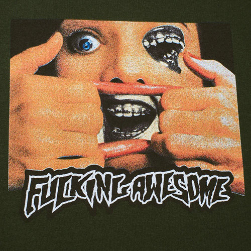BRACE FACE TEE