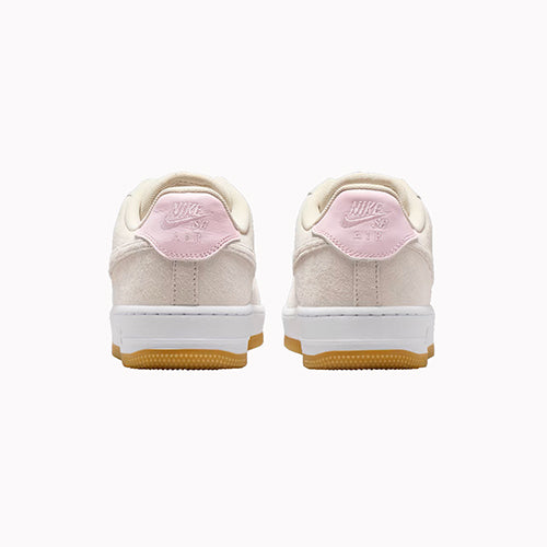 NIKE SB AIR FORCE 1