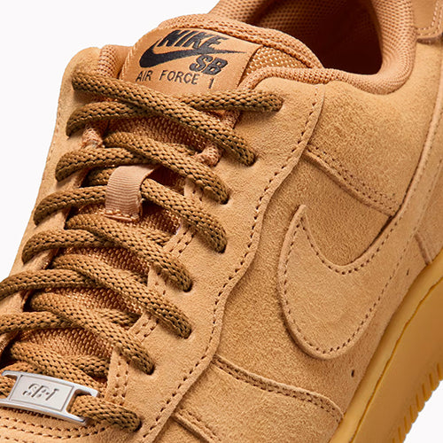 NIKE SB AIR FORCE 1