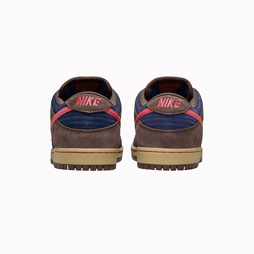 NIKE SB DUNK LOW PRO