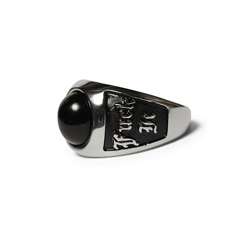 ONYX SIGNET RING
