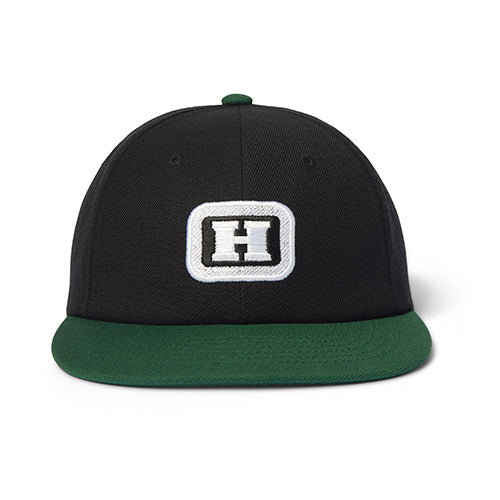 SERIF H 6 PANEL SNAPBACK
